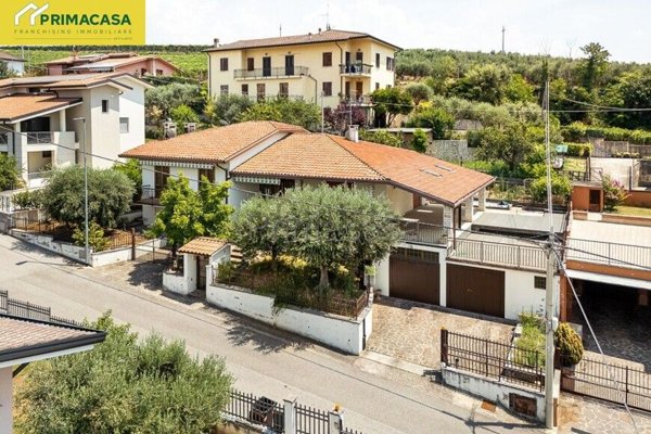 casa indipendente in vendita a Colognola ai Colli in zona Pieve