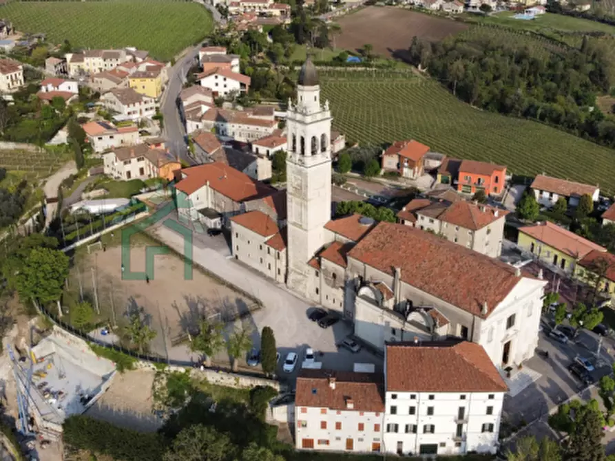 casa indipendente in vendita a Colognola ai Colli in zona Monte con Villa