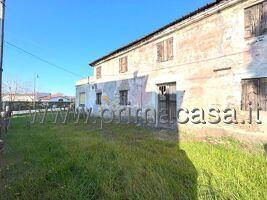 casa indipendente in vendita a Concamarise