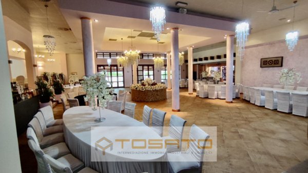 negozio in vendita a Concamarise