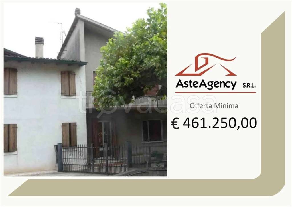 appartamento in vendita a Concamarise in zona Capitello