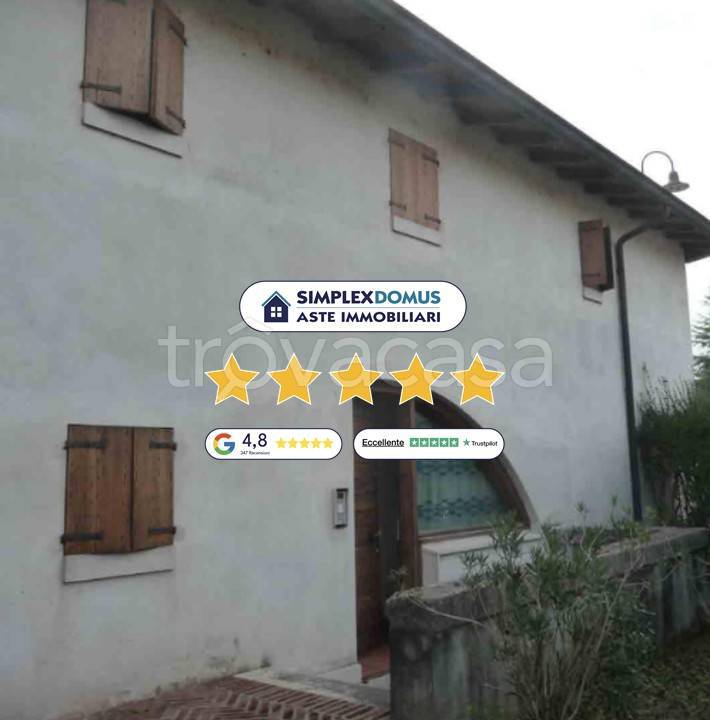 casa indipendente in vendita a Concamarise in zona Capitello