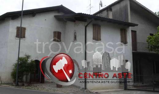 casa indipendente in vendita a Concamarise in zona Capitello