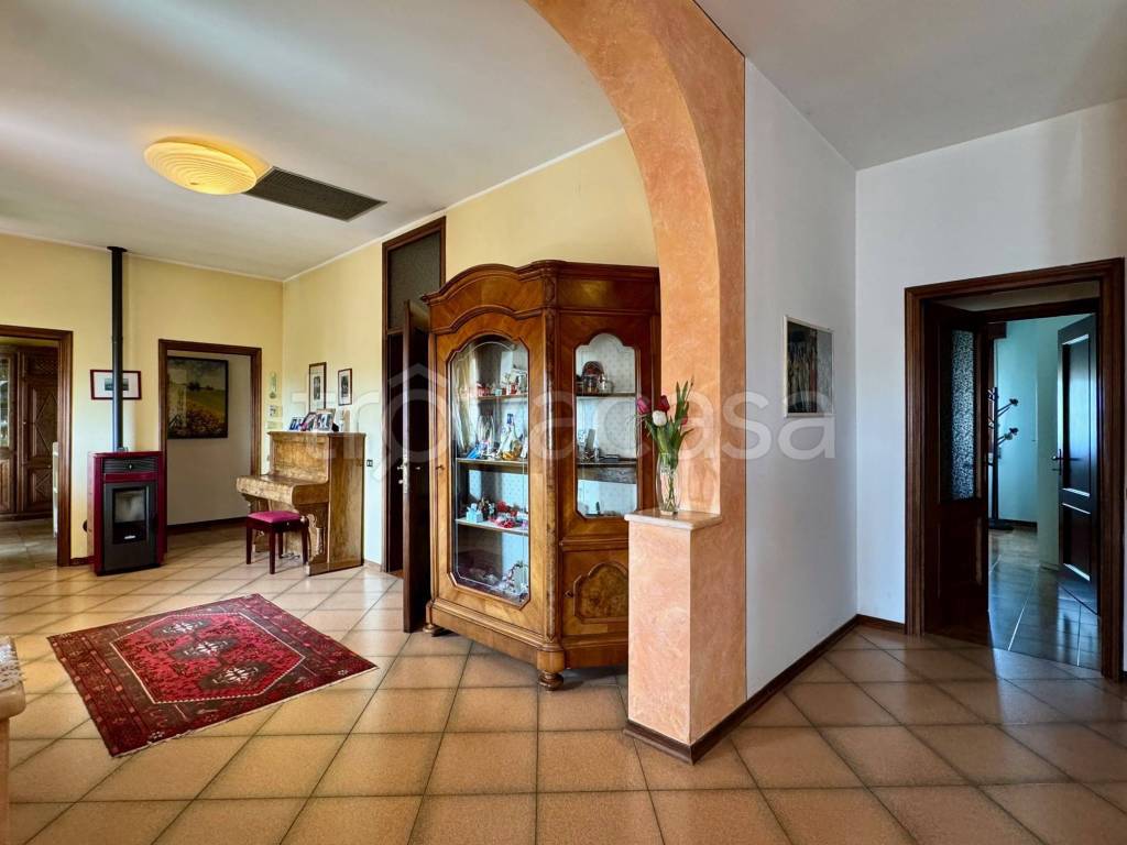 appartamento in vendita a Concamarise in zona Capitello