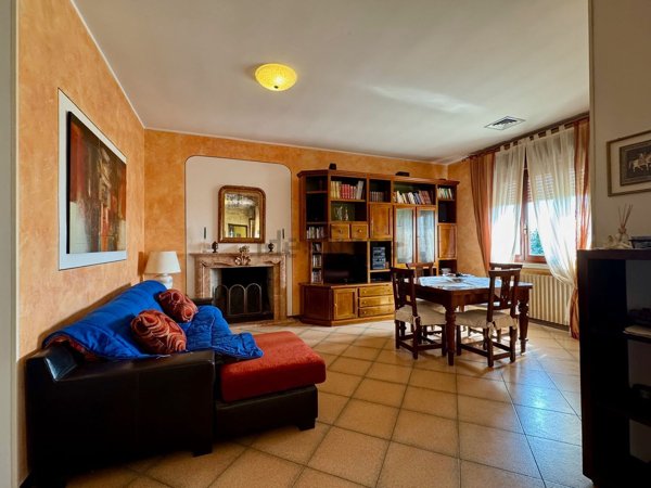 appartamento in vendita a Concamarise in zona Capitello