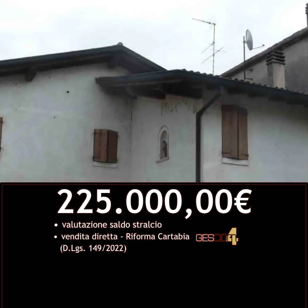 casa indipendente in vendita a Concamarise in zona Capitello