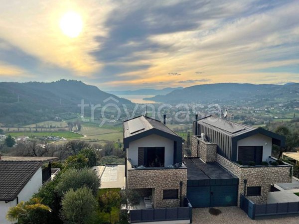 casa indipendente in vendita a Costermano sul Garda
