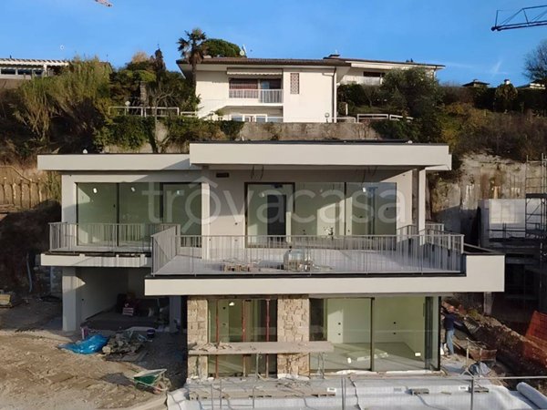casa indipendente in vendita a Costermano sul Garda