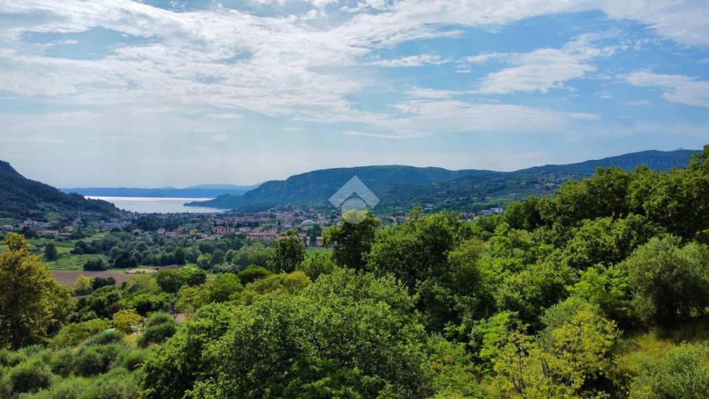 terreno agricolo in vendita a Costermano sul Garda