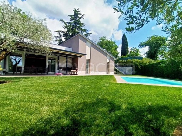 casa indipendente in vendita a Costermano sul Garda in zona Marciaga