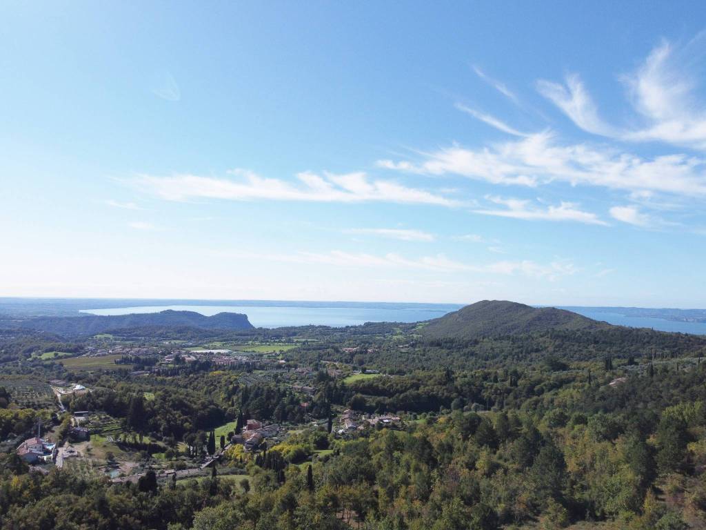 casa indipendente in vendita a Costermano sul Garda