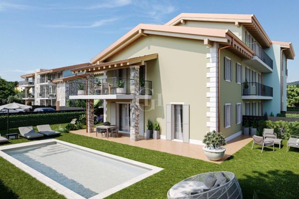 casa indipendente in vendita a Costermano sul Garda