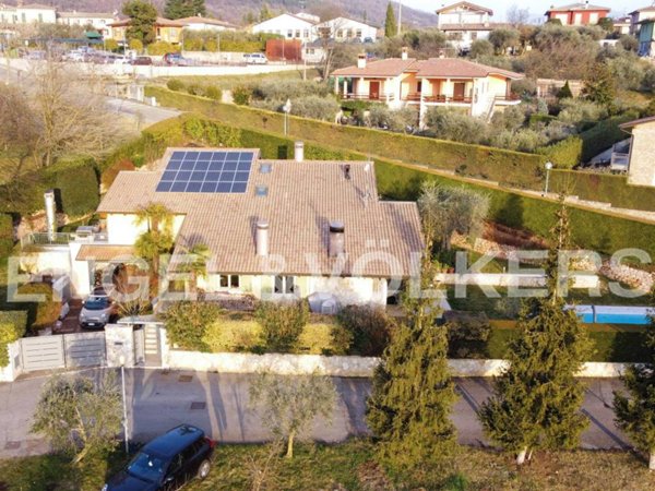 casa indipendente in vendita a Costermano sul Garda in zona Marciaga