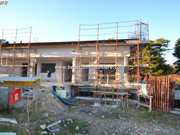 appartamento in vendita a Costermano sul Garda in zona Albarè