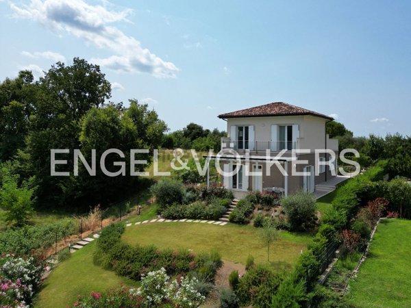 casa indipendente in vendita a Costermano sul Garda