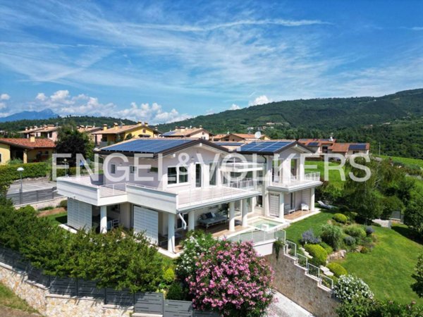 casa indipendente in vendita a Costermano sul Garda in zona Marciaga