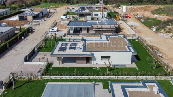 casa indipendente in vendita a Costermano sul Garda in zona Marciaga