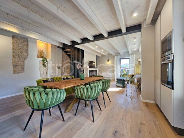 casa indipendente in vendita a Costermano sul Garda