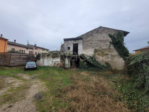 terreno edificabile in vendita a Costermano sul Garda