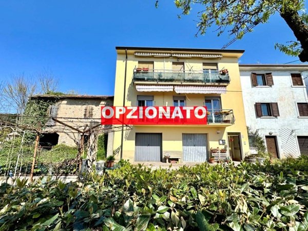 appartamento in vendita a Costermano sul Garda
