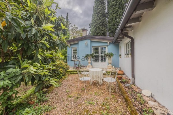 casa indipendente in vendita a Costermano sul Garda