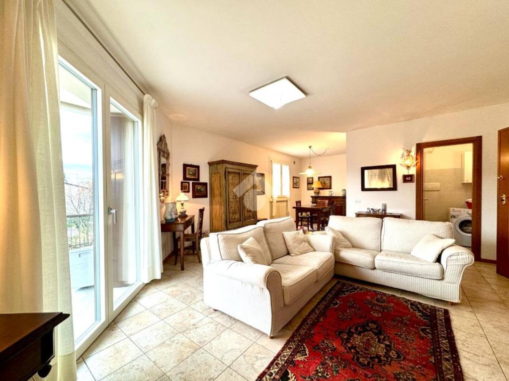 appartamento in vendita a Costermano sul Garda in zona Marciaga