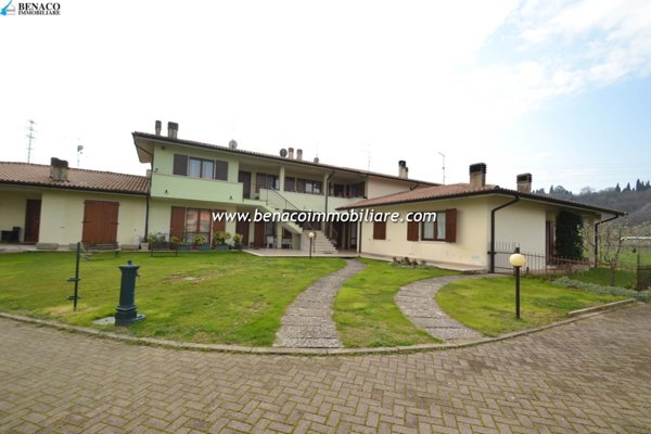 appartamento in vendita a Costermano sul Garda in zona Albarè