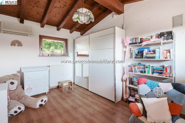 casa indipendente in vendita a Costermano sul Garda in zona Albarè