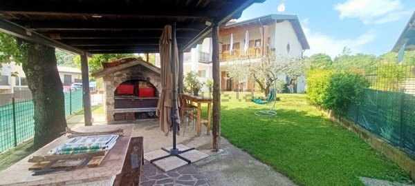 casa indipendente in vendita a Costermano sul Garda