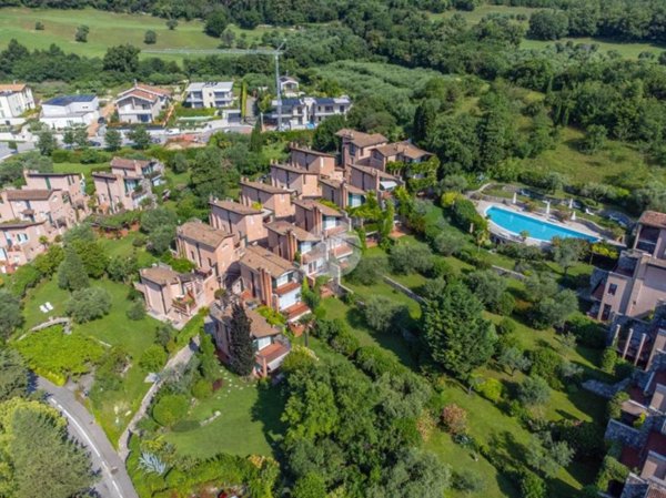 appartamento in vendita a Costermano sul Garda in zona Marciaga