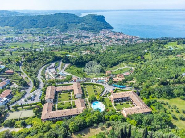 casa indipendente in vendita a Costermano sul Garda in zona Marciaga