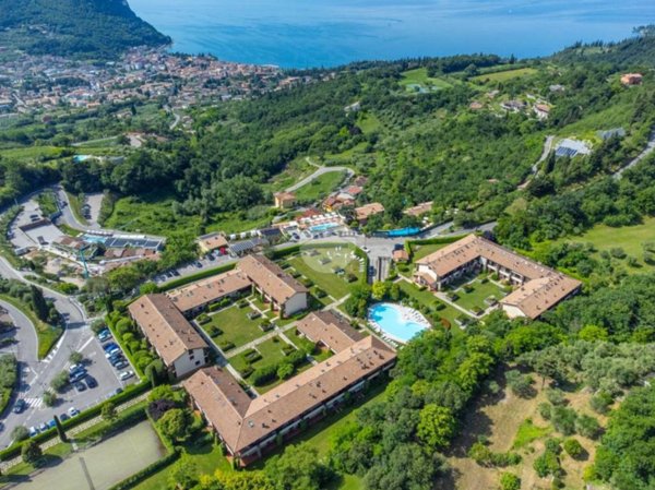 casa indipendente in vendita a Costermano sul Garda in zona Marciaga