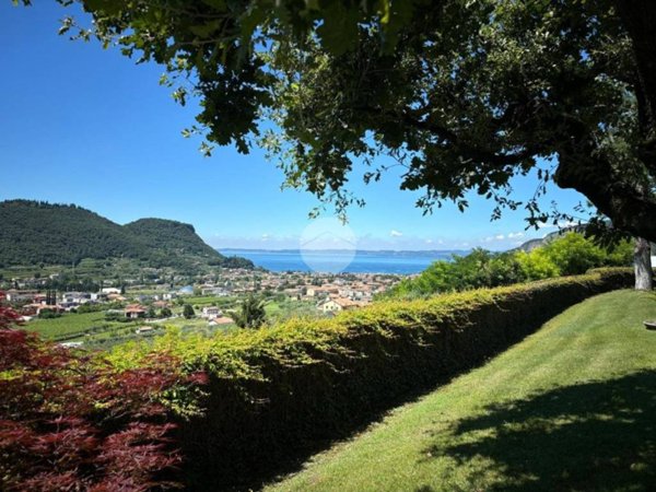 appartamento in vendita a Costermano sul Garda