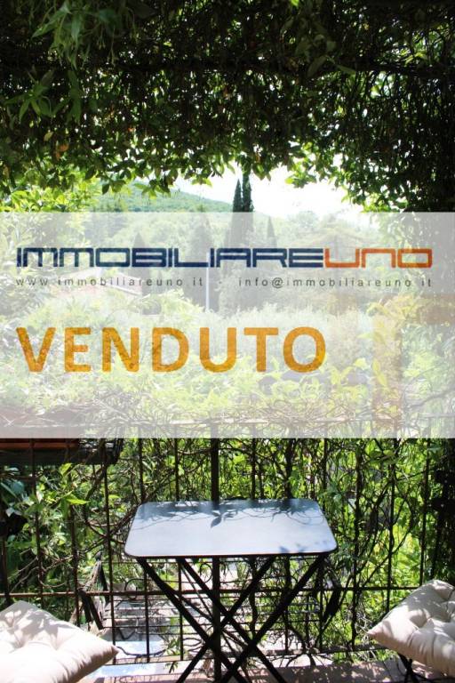 casa indipendente in vendita a Costermano sul Garda