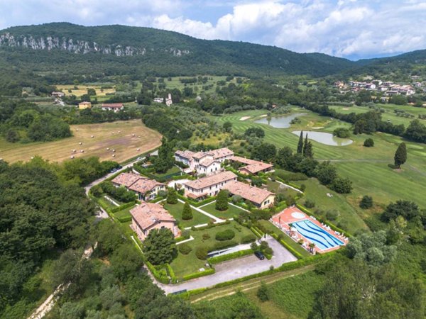 appartamento in vendita a Costermano sul Garda in zona Marciaga