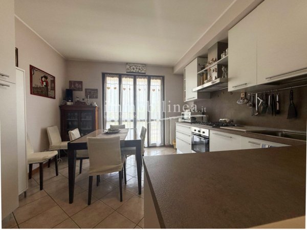 appartamento in vendita a Costermano sul Garda in zona Albarè