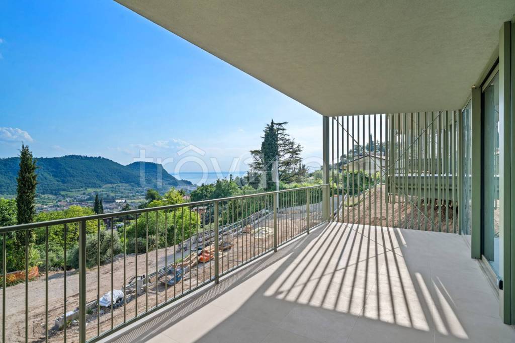 appartamento in vendita a Costermano sul Garda