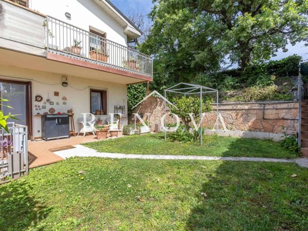 appartamento in vendita a Costermano sul Garda in zona Marciaga