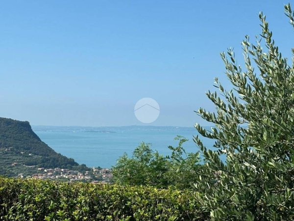 casa indipendente in vendita a Costermano sul Garda