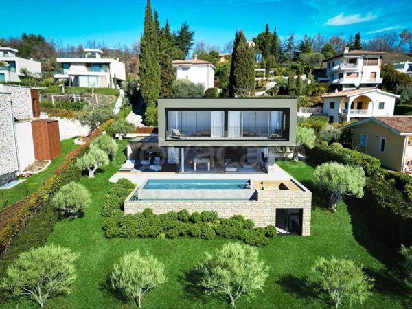 casa indipendente in vendita a Costermano sul Garda in zona Marciaga