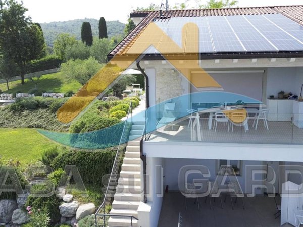 casa indipendente in vendita a Costermano sul Garda