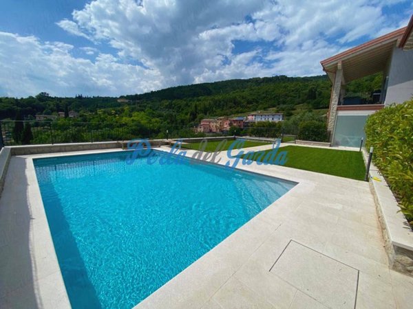 appartamento in vendita a Costermano sul Garda