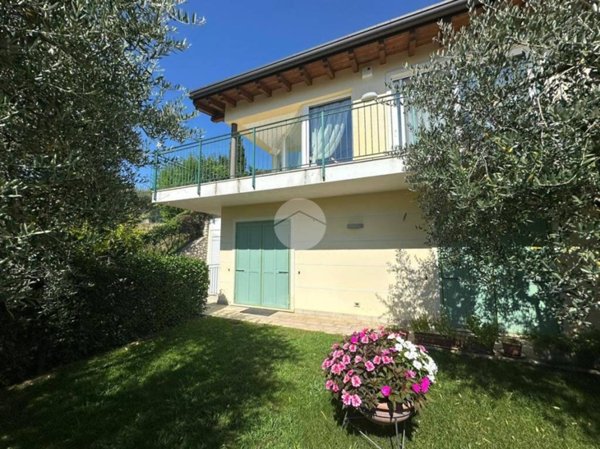 casa indipendente in vendita a Costermano sul Garda
