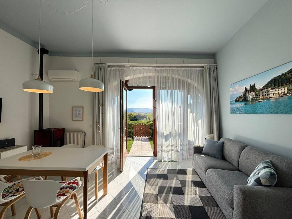 appartamento in vendita a Costermano sul Garda