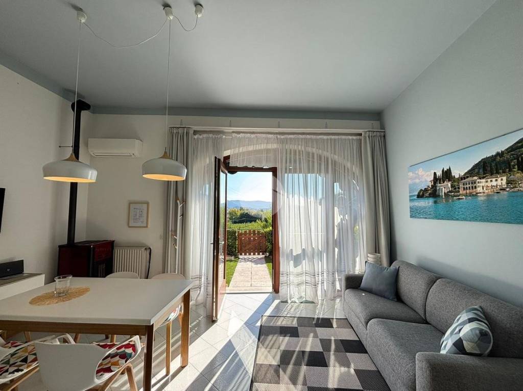 appartamento in vendita a Costermano sul Garda