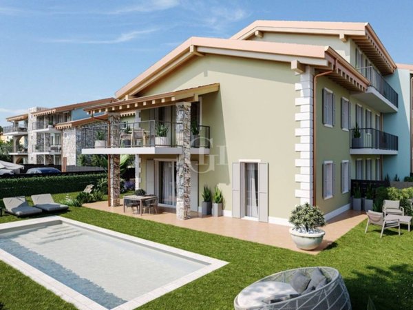 casa indipendente in vendita a Costermano sul Garda
