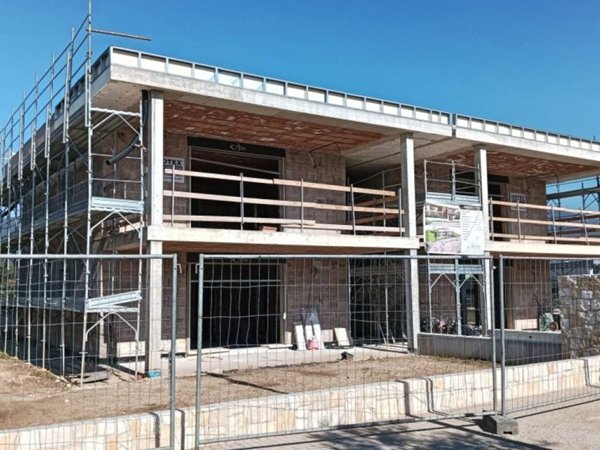 appartamento in vendita a Costermano sul Garda in zona Albarè