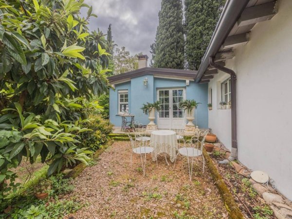 casa indipendente in vendita a Costermano sul Garda