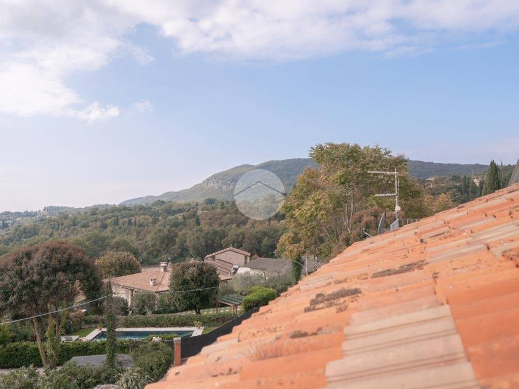 appartamento in vendita a Costermano sul Garda