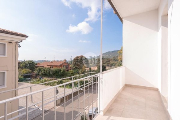 appartamento in vendita a Costermano sul Garda